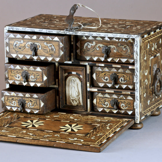 Caja Bargueño