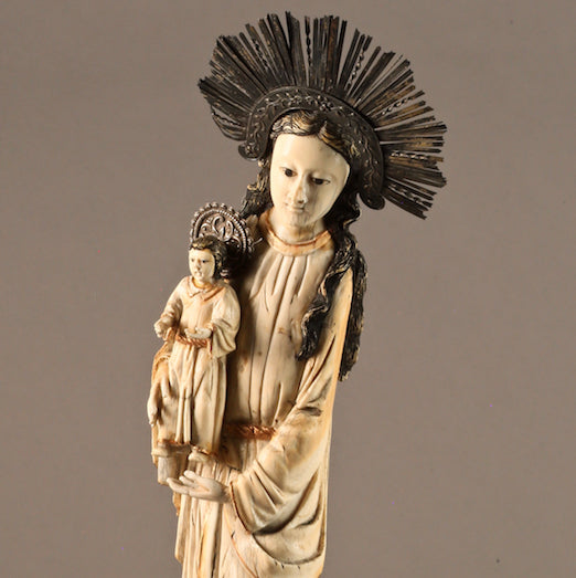 Virgen con el Niño