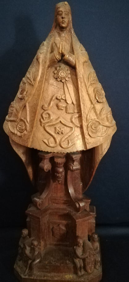 Virgen Ampona